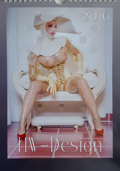 Bianca Beauchamp on the cover of the 2016 HW Design latex calendar